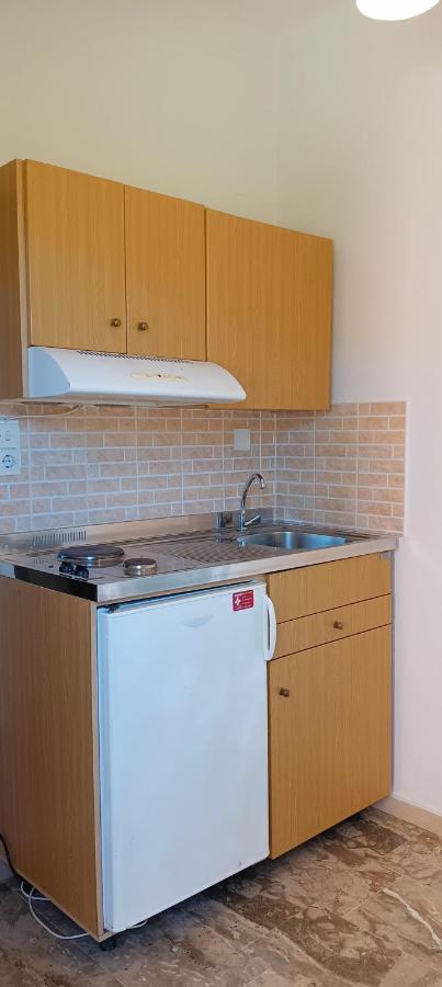 Alonaki Bay Apartment Halikounas Exterior photo