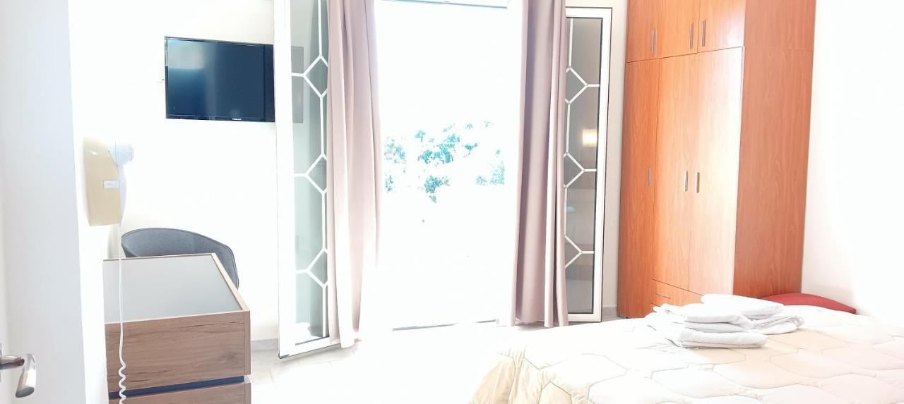 Alonaki Bay Apartment Halikounas Exterior photo