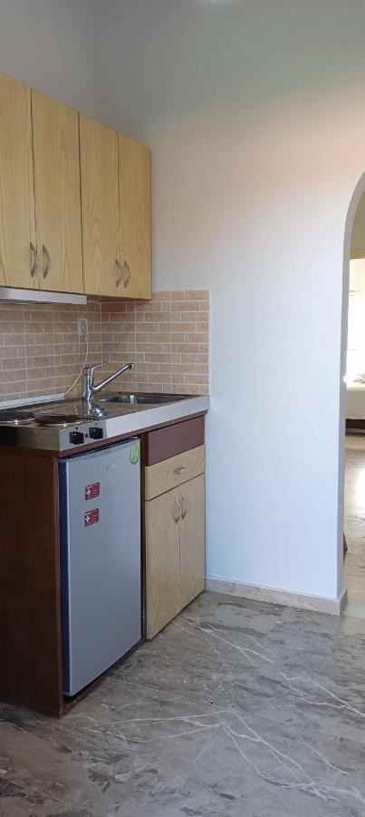 Alonaki Bay Apartment Halikounas Exterior photo