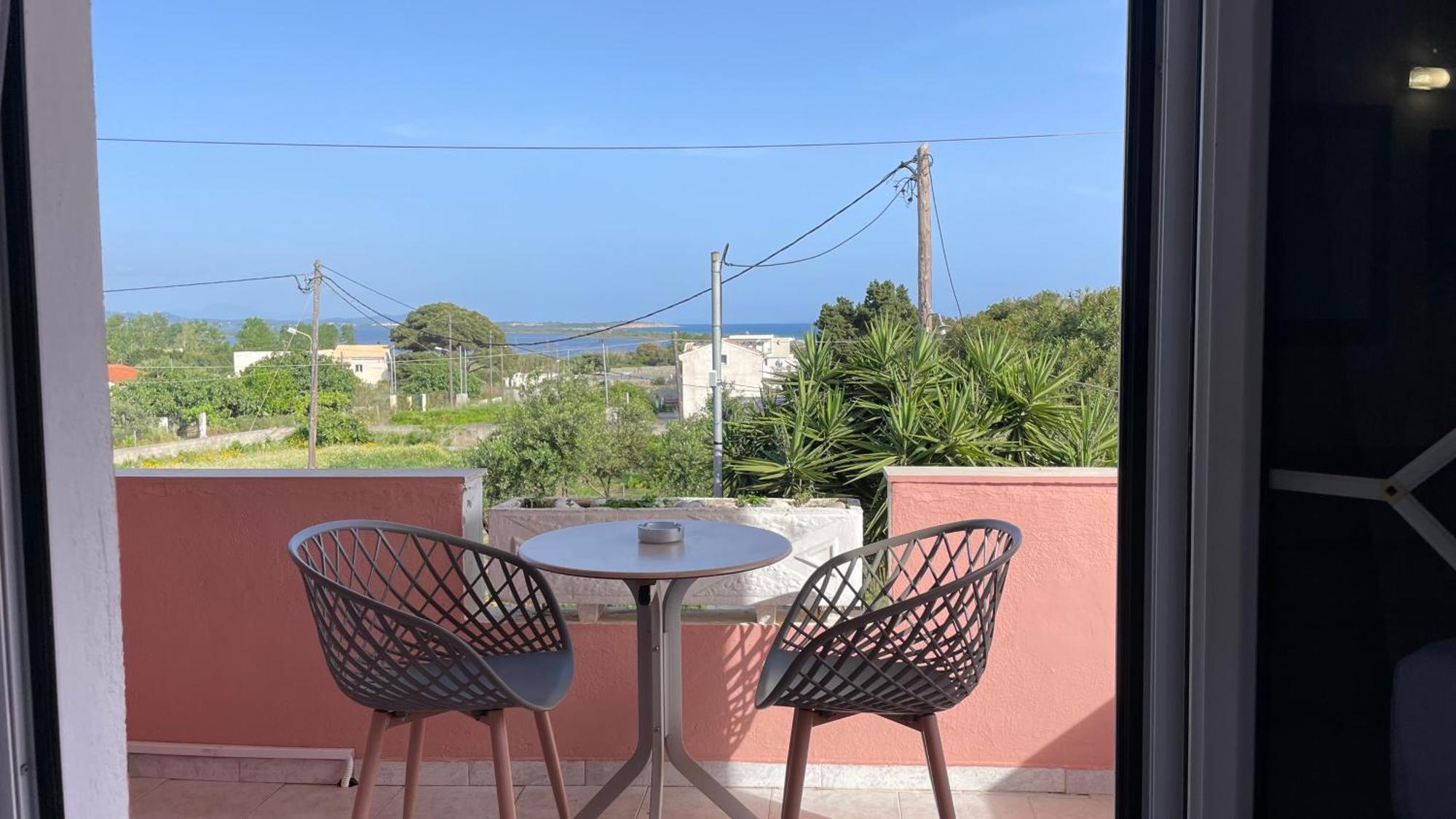 Alonaki Bay Apartment Halikounas Exterior photo
