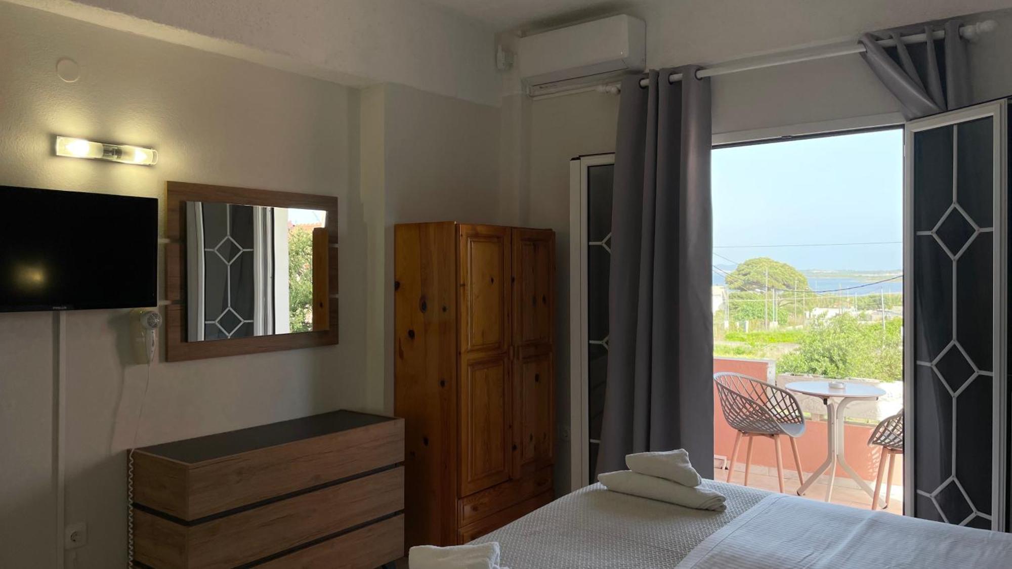 Alonaki Bay Apartment Halikounas Exterior photo